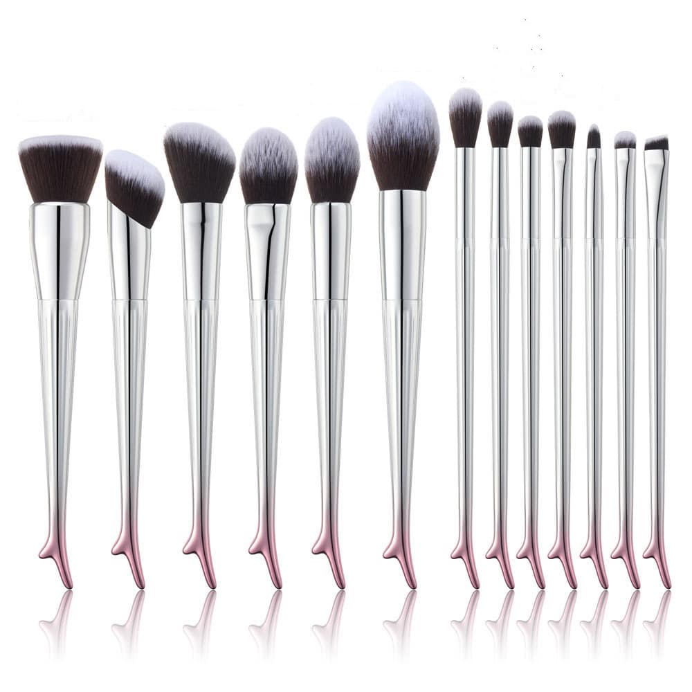Lilywild New Wholesale Christmas Ornaments Private Label Pro 13pcs Silver Makeup Brush Gift Set Women Makeup Brush - Image 4