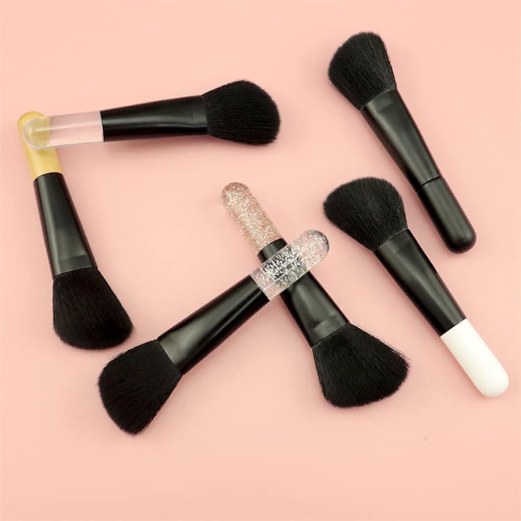 Private Label Vegan Eco Travel Portable Contour Angle Brush Makeup Small Black Wooden Clear Handle Single Mini Blush Brush - Image 3