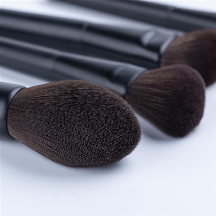 8 Pcs OEM Cosmetic Make up Brushes Private Label Wholesale Customized Matte Black Makeup Brushes - Image 4