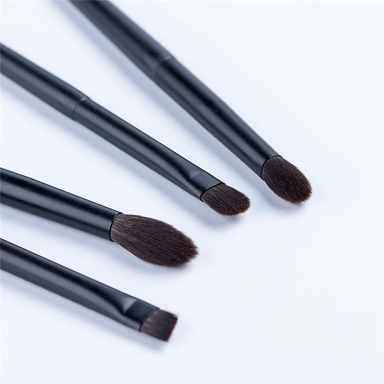 8 Pcs OEM Cosmetic Make up Brushes Private Label Wholesale Customized Matte Black Makeup Brushes - Image 5