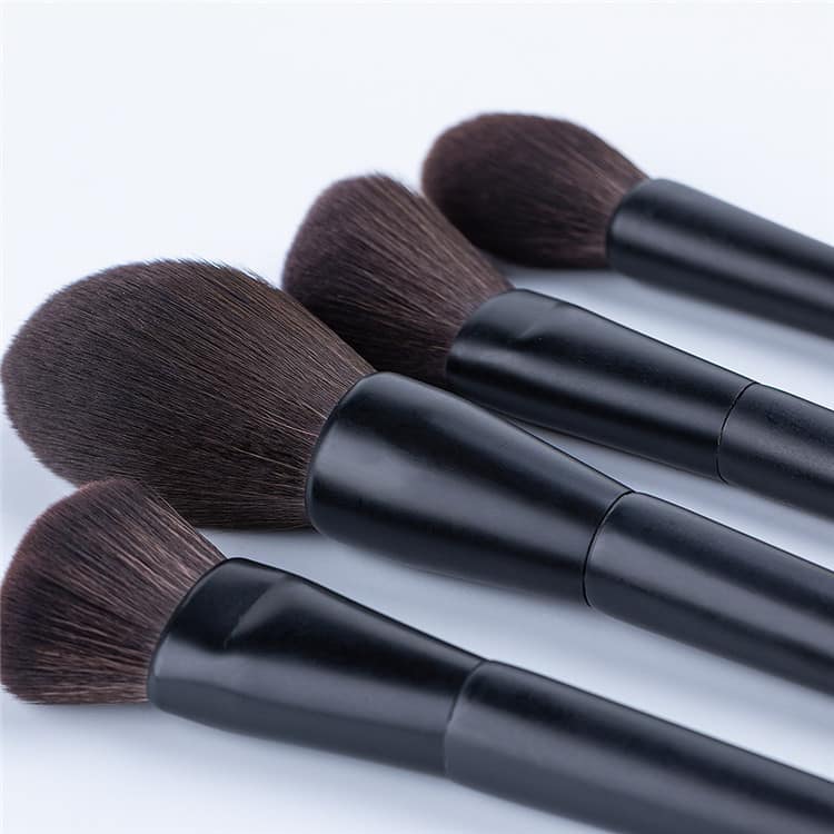 8 Pcs OEM Cosmetic Make up Brushes Private Label Wholesale Customized Matte Black Makeup Brushes - Image 6