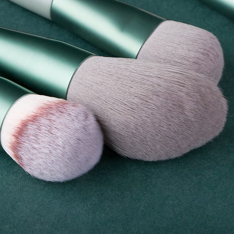 13pcs Point Handle Face Contour Synthetic Makeup Brush Sets Custom Logo Makeup Brush Set With Pouch - Image 4