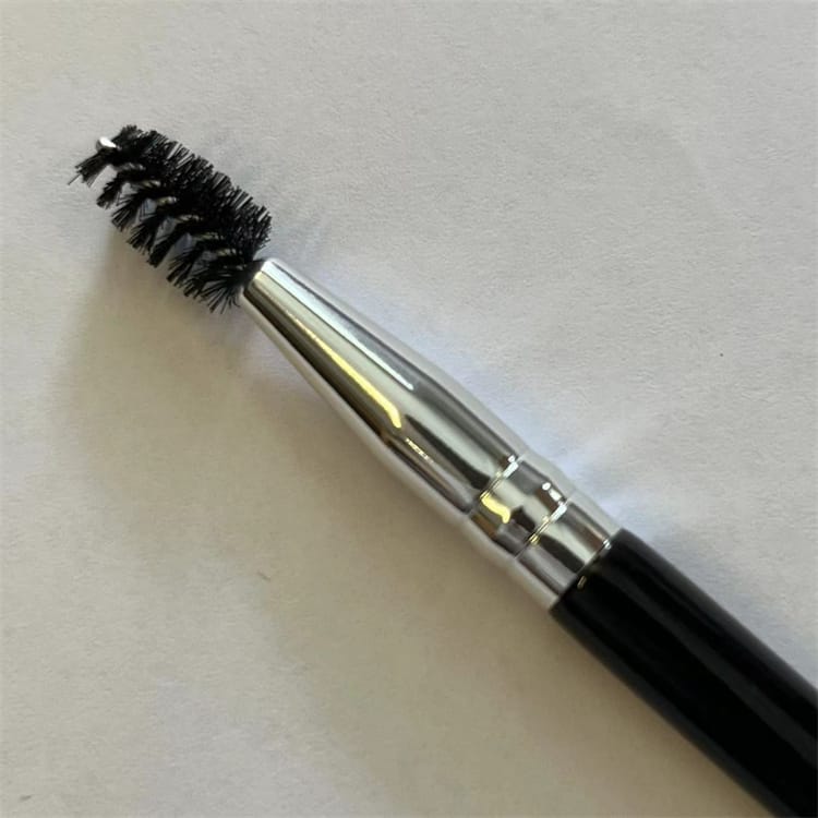 Black Eye Lash Bath Cleansing Cleanser Brush Round Wand Spoolie Soft Foaming Brush Lash Extension Cleaning Brush Double Side - Image 4