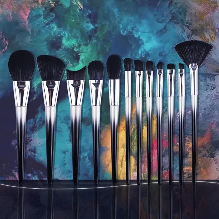12pcs Gradient Color Vegan Whole Black Makeup Brushes Professional Makeup Brush Sets Custom Branding - Image 3