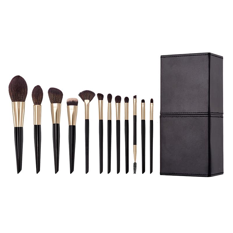 Lilywild Best 12 Pieces Custom Logo Premium Soft Vegan Individual Black Gold Luxury Professional Makeup Brush Set High Quality